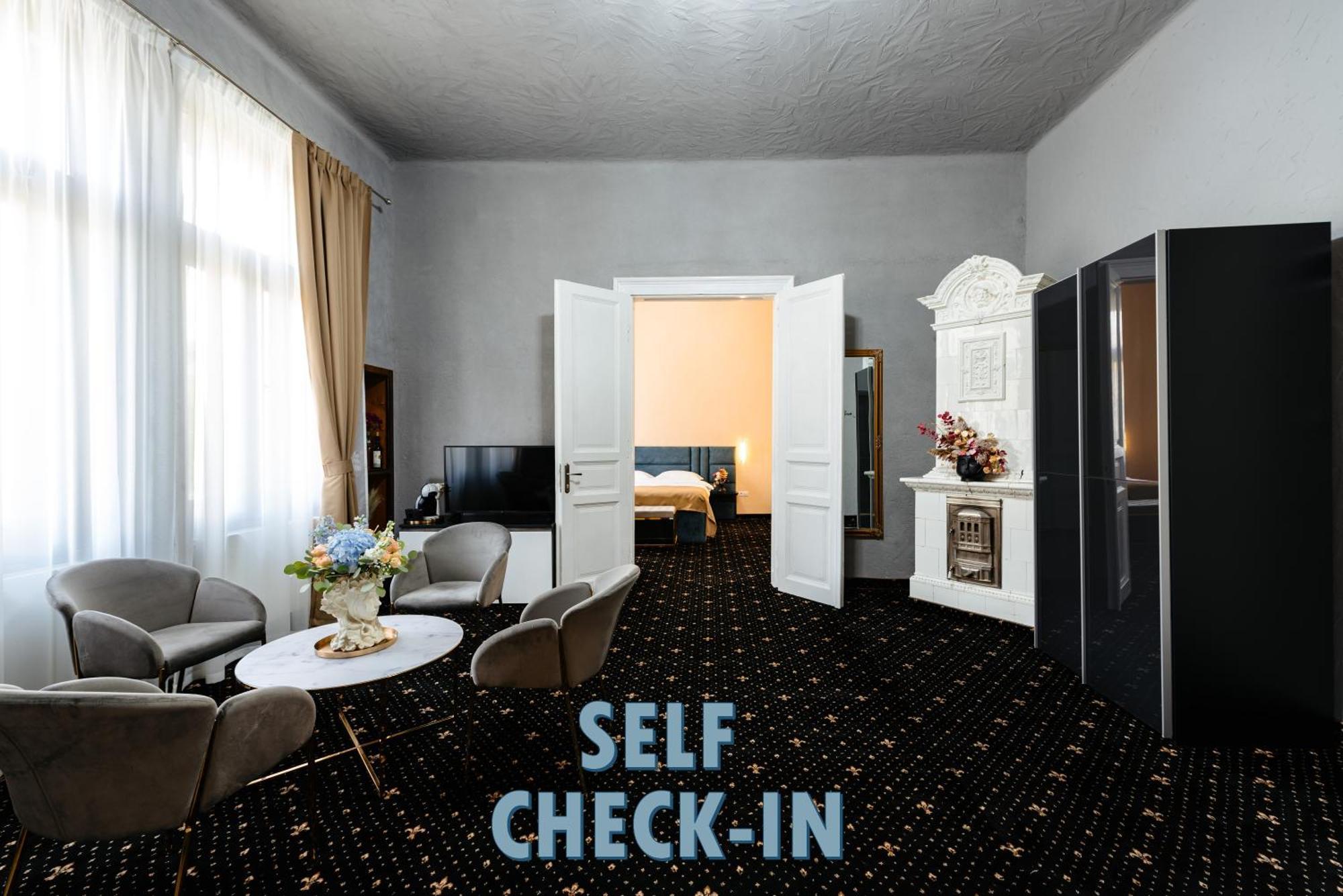 Hotel Palace Bulevard 3*